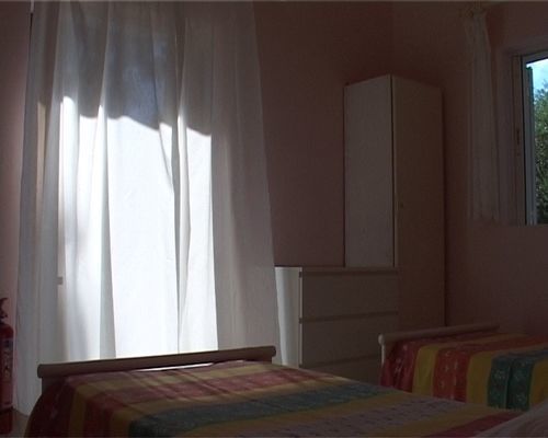 Aloni Studios & Apartments Ласси Экстерьер фото